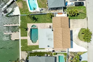 7886 9th Ave S, Saint Petersburg, FL 33707 - Photo 57
