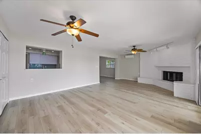 7886 9th Avenue S, Saint Petersburg, FL 33707 - Photo 17