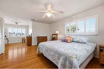 7886 9th Avenue S, Saint Petersburg, FL 33707 - Photo 33