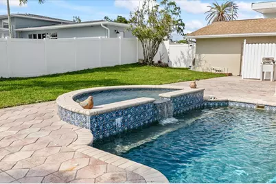 7886 9th Avenue S, Saint Petersburg, FL 33707 - Photo 39