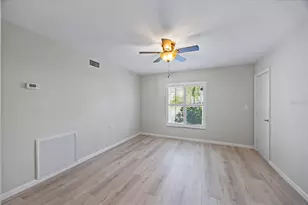 7886 9th Ave S, Saint Petersburg, FL 33707 - Photo 29