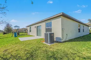 6938 Shelby Lynn Way, Zephyrhills, FL 33542 - Photo 31