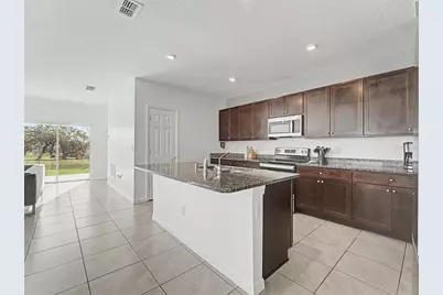 6938 Shelby Lynn Way, Zephyrhills, FL 33542 - Photo 7