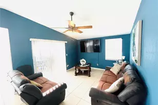 9608 Elgin Ct, Tampa, FL 33615 - Photo 3