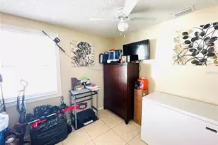 9608 Elgin Ct, Tampa, FL 33615 - Photo 11