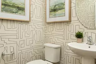 9194 Shadow Vly Ln, Zephyrhills, FL 33541 - Photo 5