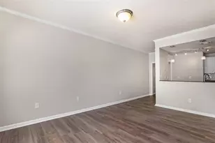 800 Dakota Ave, Tampa, FL 33606 - Photo 11