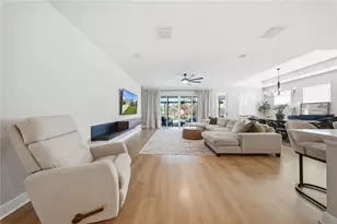 31605 Westbury Ests Ave, Wesley Chapel, FL 33545 - Photo 11