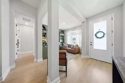 31605 Westbury Estates Avenue, Wesley Chapel, FL 33545 - Photo 5