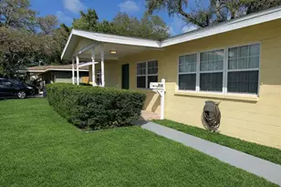 859 72nd Ave N, Saint Petersburg, FL 33702 - Photo 3