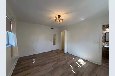 3230 W Saint Conrad Street, Tampa, FL 33607 - Photo 11