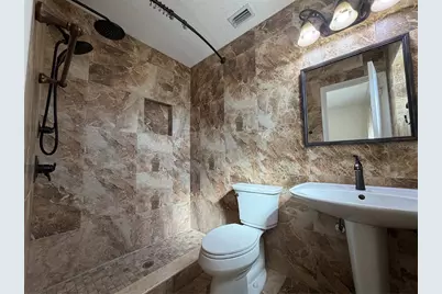 3230 W Saint Conrad Street, Tampa, FL 33607 - Photo 13