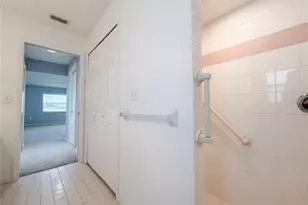 3339 Sheffield Cir, Sarasota, FL 34239 - Photo 23