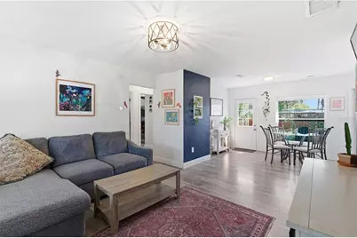 634 61st Avenue S, Saint Petersburg, FL 33705 - Photo 3