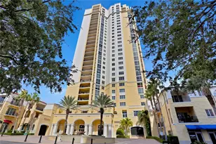 300 Beach Dr NE, Saint Petersburg, FL 33701 - Photo 1