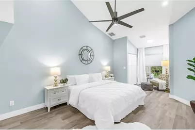 355 Red Cedar Court NE, Saint Petersburg, FL 33703 - Photo 11