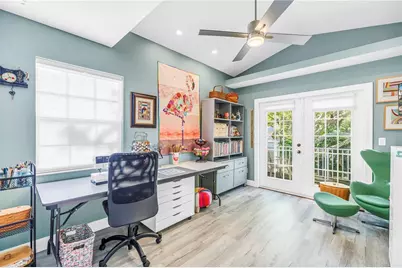 355 Red Cedar Court NE, Saint Petersburg, FL 33703 - Photo 29