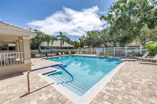 355 Red Cedar Ct NE, Saint Petersburg, FL 33703 - Photo 47