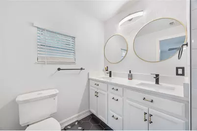 914 E North Bay Street, Tampa, FL 33603 - Photo 17