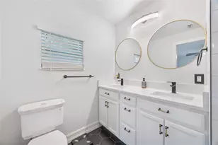 914 E North Bay St, Tampa, FL 33603 - Photo 17