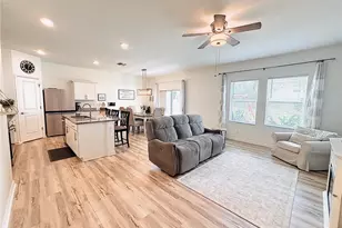 11691 Adam Lee Wy, Dade City, FL 33525 - Photo 9