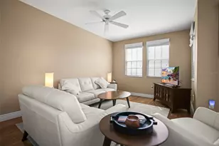 5 Island Park Pl, Dunedin, FL 34698 - Photo 9