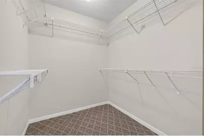 713 Caya Costa Court NE, Saint Petersburg, FL 33702 - Photo 29