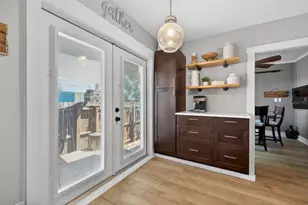 2566 14th Ave N, Saint Petersburg, FL 33713 - Photo 9