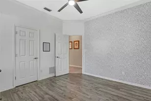 105 Park St, Safety Harbor, FL 34695 - Photo 31