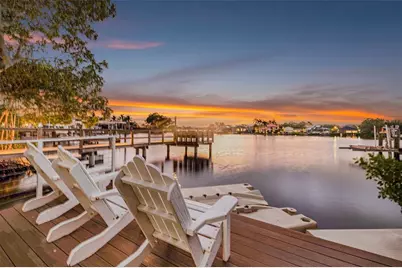 490 Coffee Pot Riviera NE, Saint Petersburg, FL 33704 - Photo 5