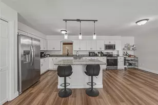 609 W Pipkin Rd, Lakeland, FL 33813 - Photo 13