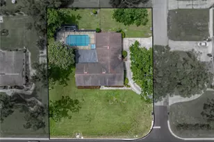 609 W Pipkin Rd, Lakeland, FL 33813 - Photo 7