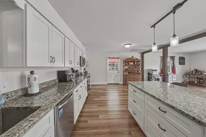 609 W Pipkin Road, Lakeland, FL 33813 - Photo 17