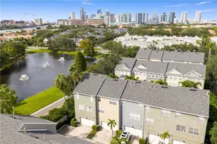 1427 Harbour Walk A Rd, Tampa, FL 33602 - Photo 47