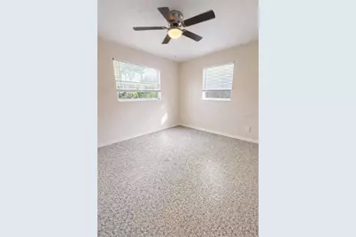 3975 Porpoise Drive SE, Saint Petersburg, FL 33705 - Photo 7