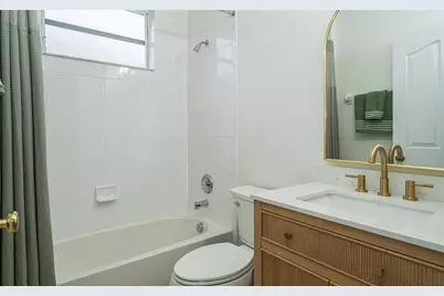 8210 Canary Canyon Way, Tampa, FL 33647 - Photo 7