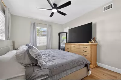 4420 Pompano Drive SE, Saint Petersburg, FL 33705 - Photo 13