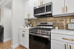 4420 Pompano Dr SE, Saint Petersburg, FL 33705 - Photo 3