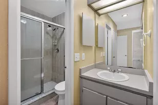 9761 Fox Chapel Rd, Tampa, FL 33647 - Photo 21