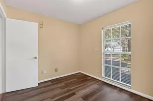 9761 Fox Chapel Rd, Tampa, FL 33647 - Photo 23