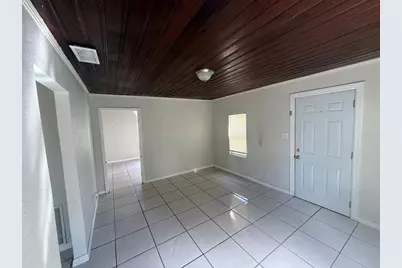 3612 N 52nd Street, Tampa, FL 33619 - Photo 5