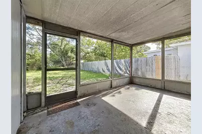 2319 18th Avenue SW, Largo, FL 33774 - Photo 29