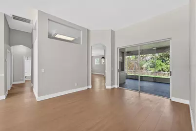 10018 Cannon Drive, Riverview, FL 33578 - Photo 7