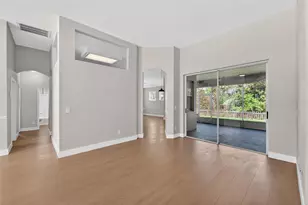 10018 Cannon Dr, Riverview, FL 33578 - Photo 7