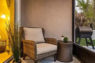 32865 Brooks Hawk Ln, Wesley Chapel, FL 33543 - Photo 5