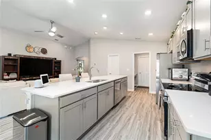 6436 Pebblebrooke Wy, Zephyrhills, FL 33541 - Photo 15