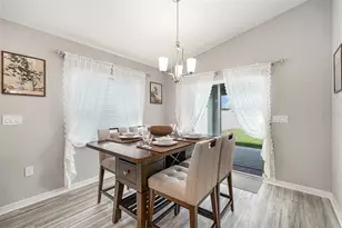 6436 Pebblebrooke Wy, Zephyrhills, FL 33541 - Photo 11