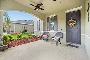 5465 Suncatcher Dr, Wesley Chapel, FL 33545 - Photo 5