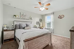 5465 Suncatcher Dr, Wesley Chapel, FL 33545 - Photo 29