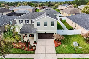 5465 Suncatcher Dr, Wesley Chapel, FL 33545 - Photo 3